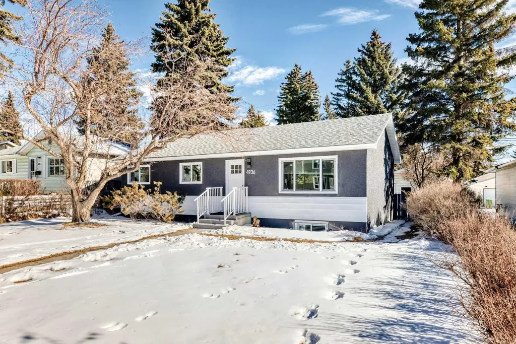 4936 45 Street SW Calgary AB T3E 3W4