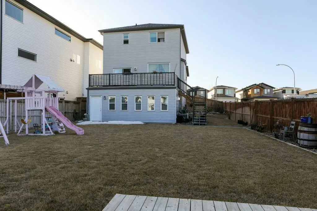 502 Bluebell Lane W Lethbridge AB T1J 5S4