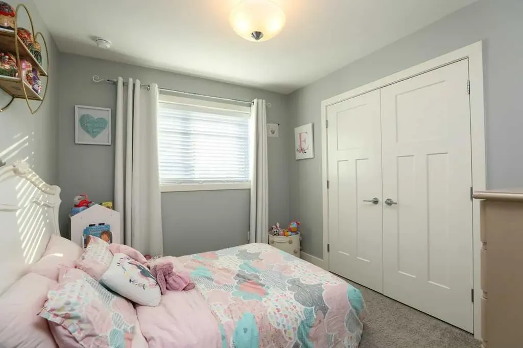 502 Bluebell Lane W Lethbridge AB T1J 5S4