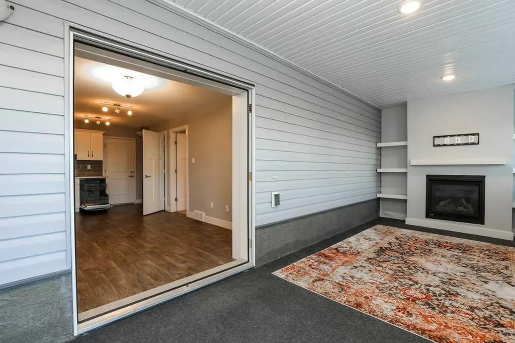 502 Bluebell Lane W Lethbridge AB T1J 5S4