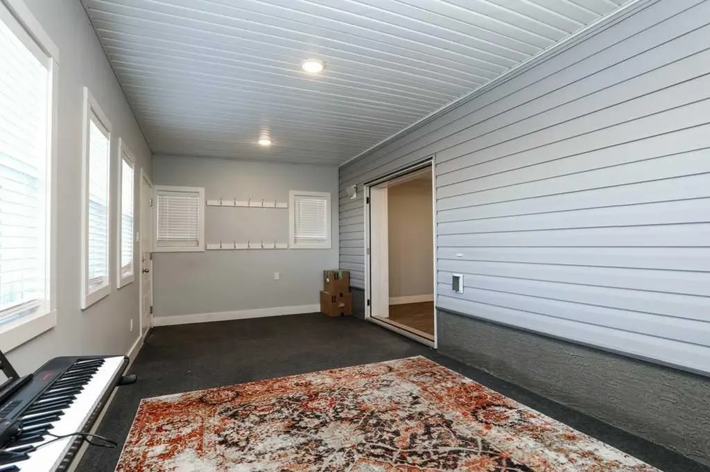 502 Bluebell Lane W Lethbridge AB T1J 5S4