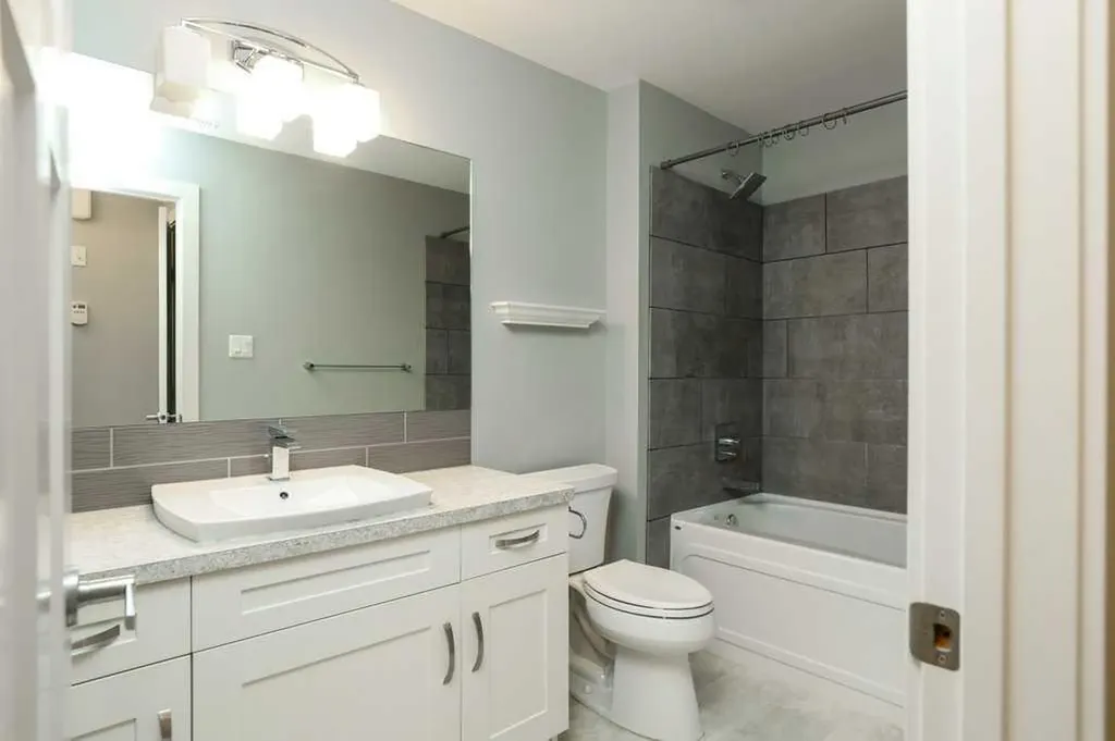 502 Bluebell Lane W Lethbridge AB T1J 5S4