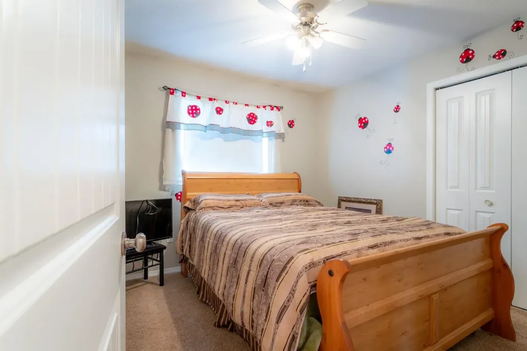 5208 19 Street Lloydminster AB T9V3K6