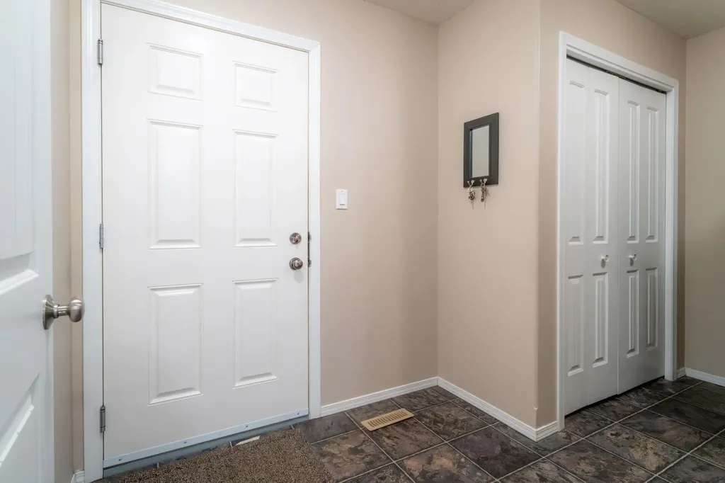 5208 19 Street Lloydminster AB T9V3K6