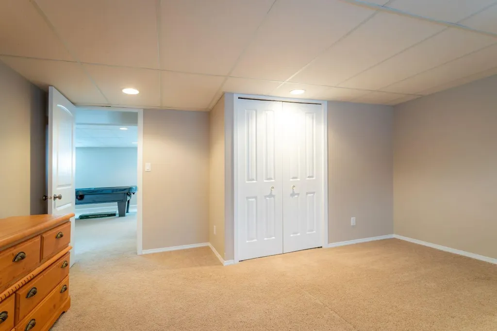 5208 19 Street Lloydminster AB T9V3K6