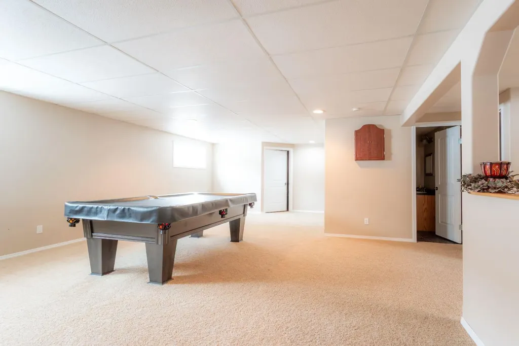 5208 19 Street Lloydminster AB T9V3K6