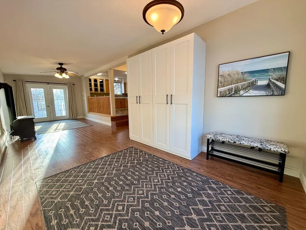 713 6 Avenue Wainwright AB T9W 1B6