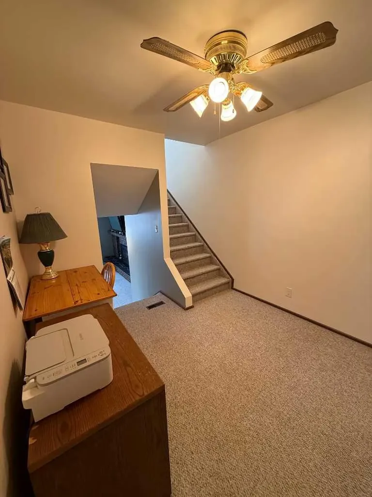4606 50 Avenue Vermilion AB T9X 1R5