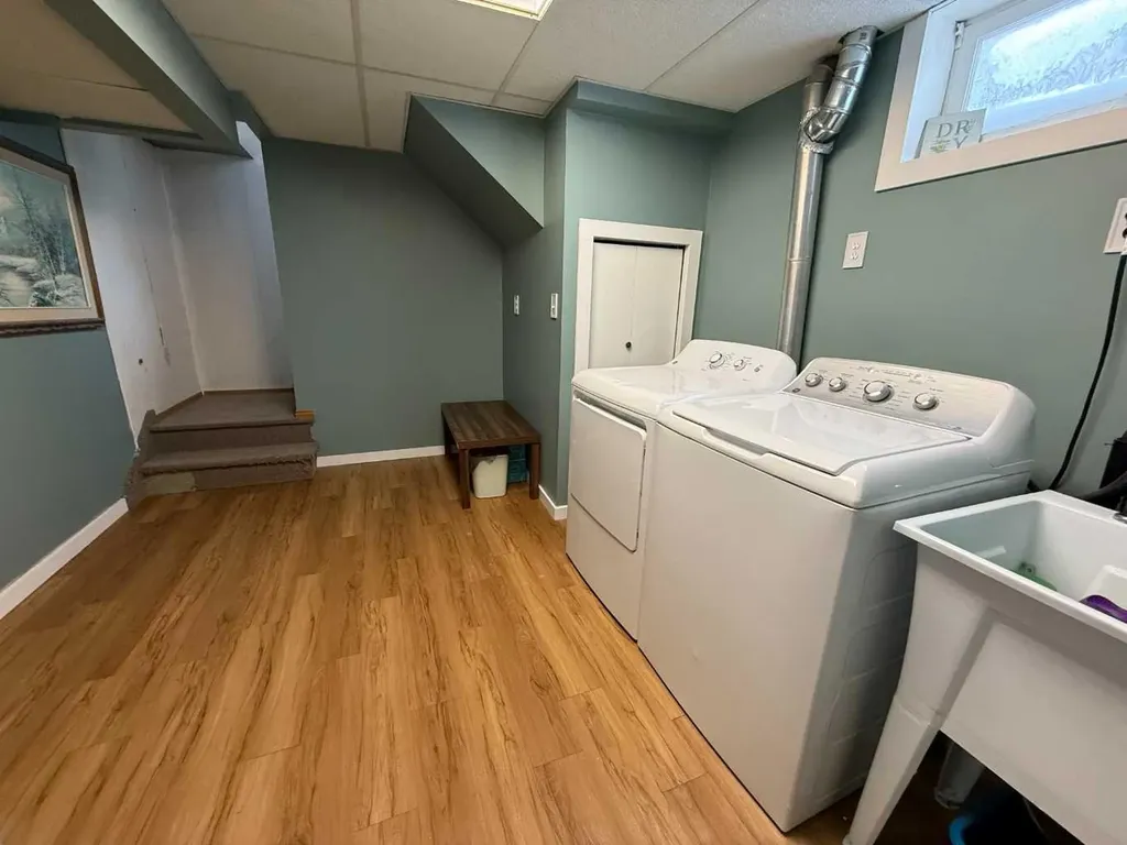 4606 50 Avenue Vermilion AB T9X 1R5