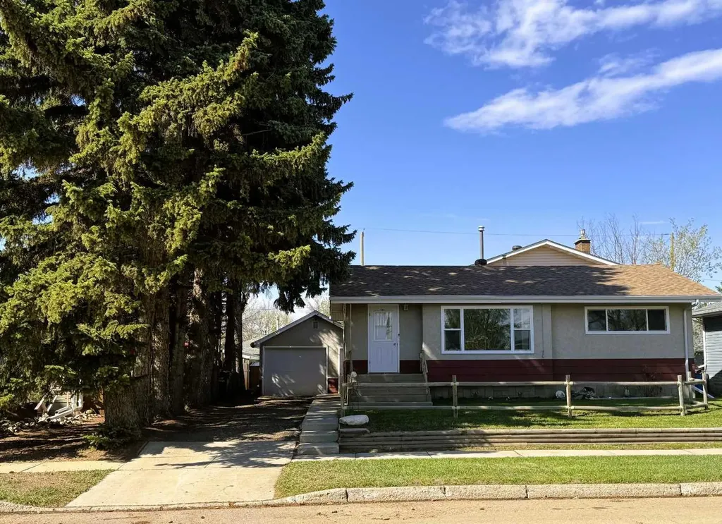 4606 50 Avenue Vermilion AB T9X 1R5