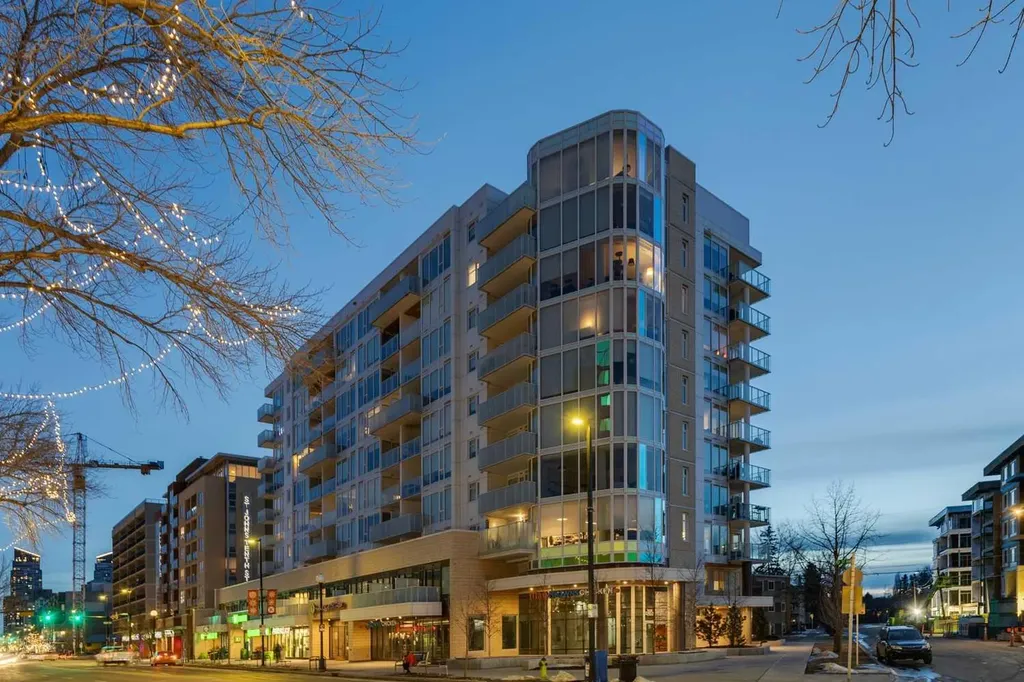 1107 Gladstone Road NW Calgary AB T2N 3T1