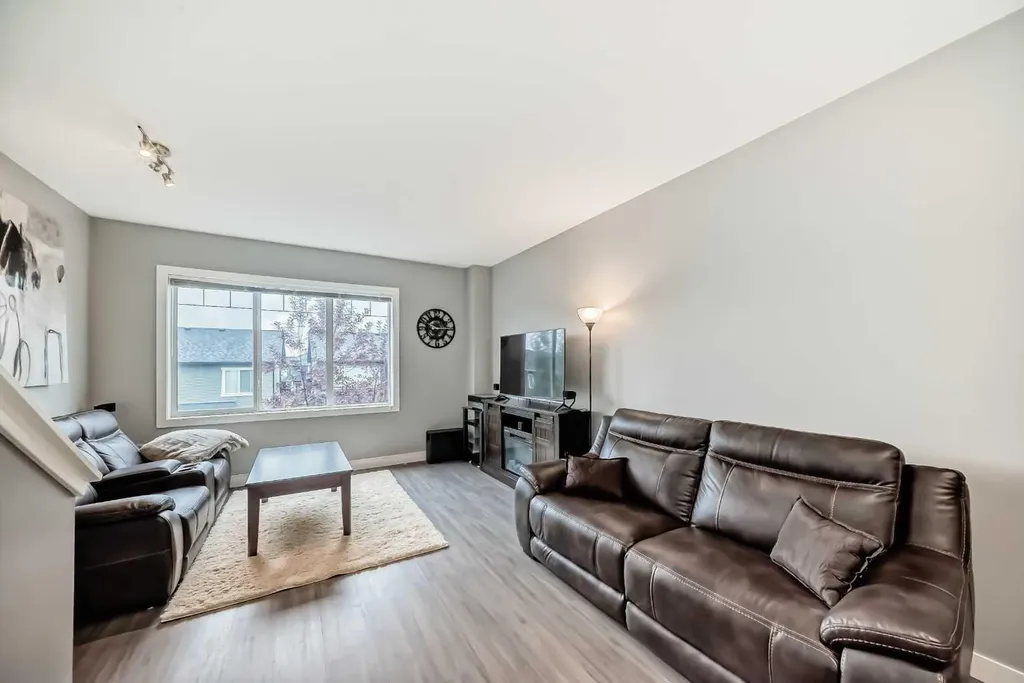 2802 Kings Heights Gate SE Airdrie AB T4A 0T3