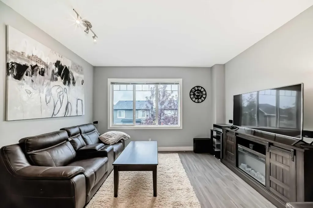 2802 Kings Heights Gate SE Airdrie AB T4A 0T3