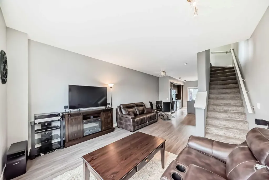 2802 Kings Heights Gate SE Airdrie AB T4A 0T3