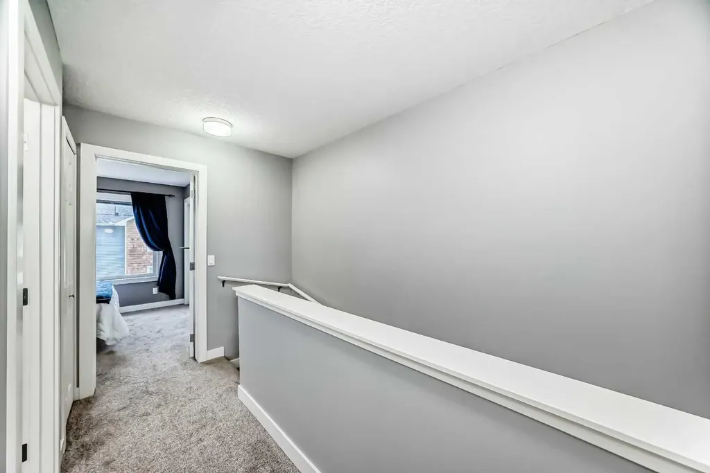 2802 Kings Heights Gate SE Airdrie AB T4A 0T3