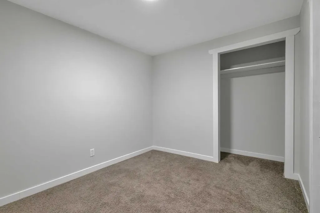 6318 Horn Street Red Deer AB T4N 5M5