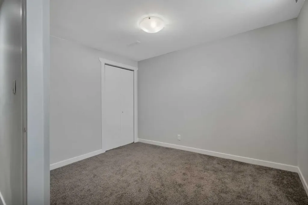 6318 Horn Street Red Deer AB T4N 5M5