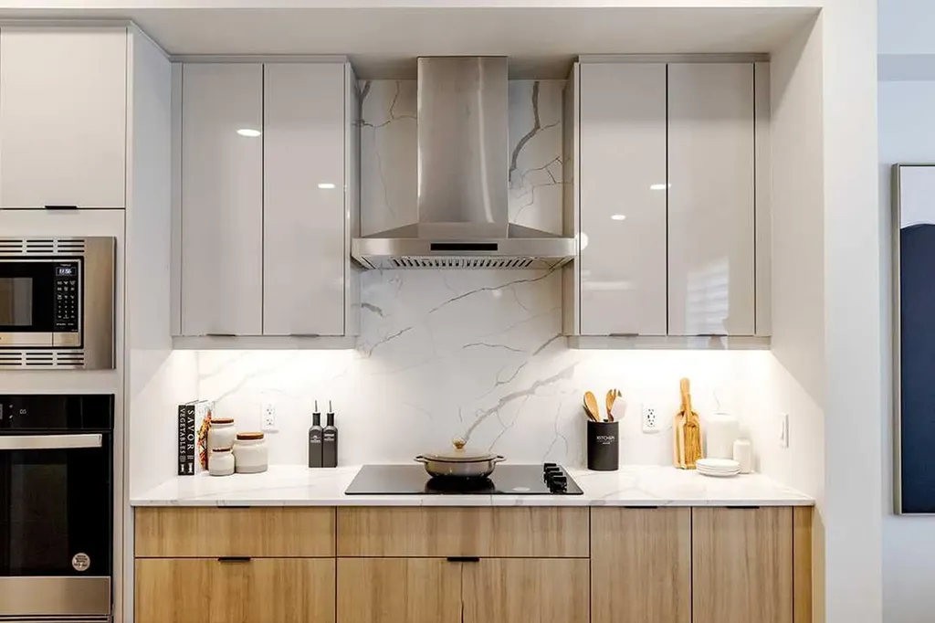 190 Rosemary Gardens SE Calgary AB T3S0E7