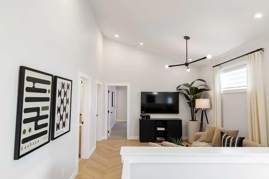 190 Rosemary Gardens SE Calgary AB T3S0E7
