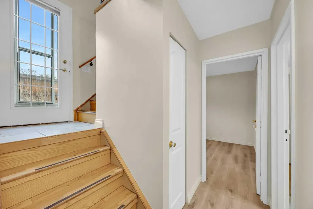 11010 Bonaventure Drive SE Calgary AB T2J 3A8