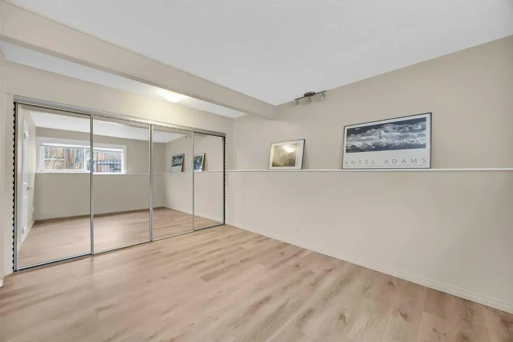 11010 Bonaventure Drive SE Calgary AB T2J 3A8