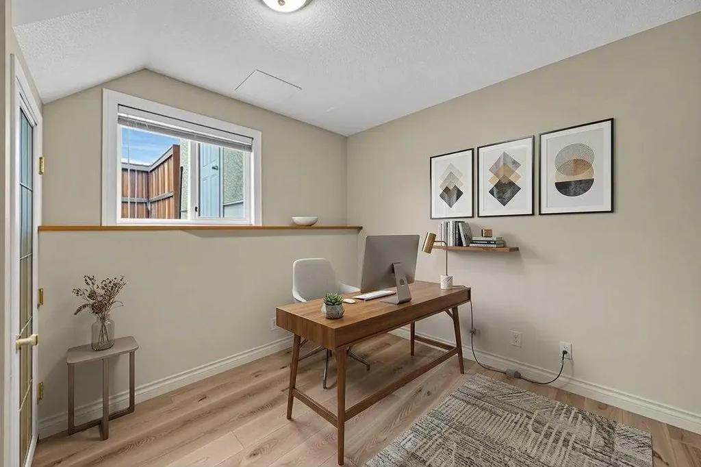 11010 Bonaventure Drive SE Calgary AB T2J 3A8