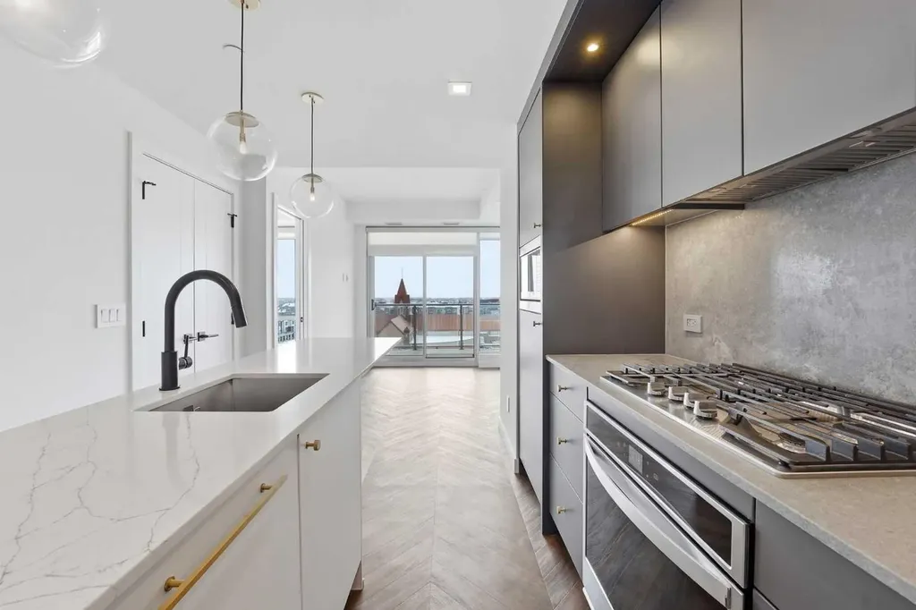 8445 Broadcast Avenue SW Calgary AB T3H 6B6