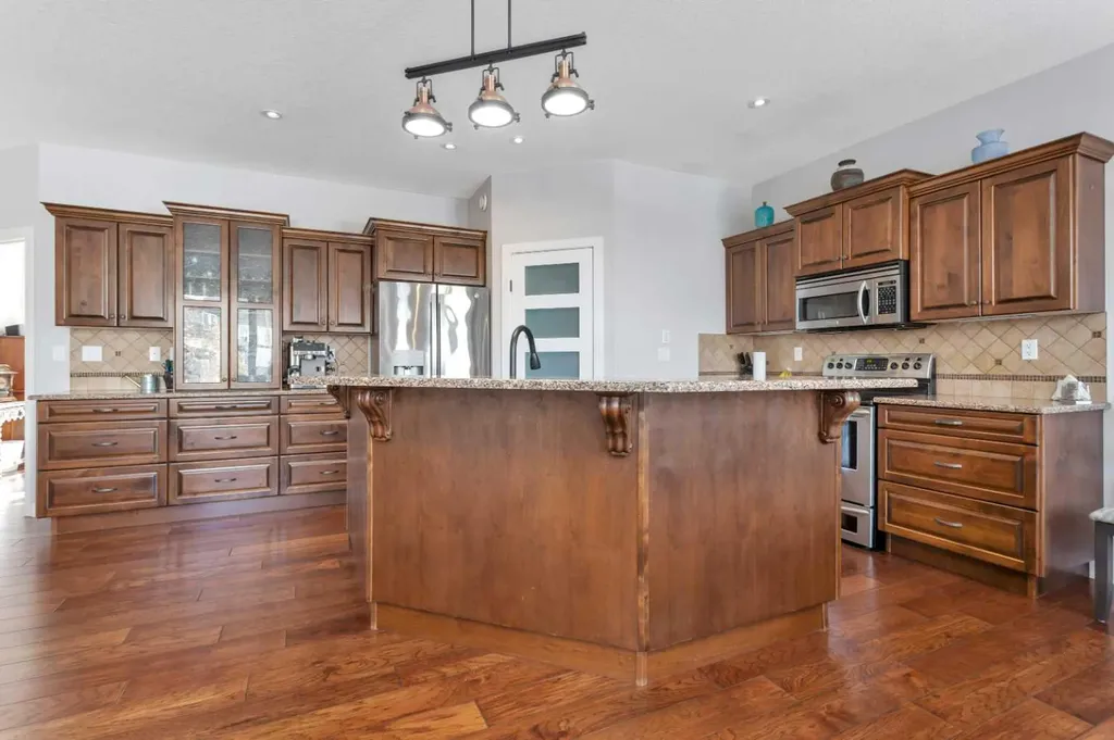 38 Overand Place Red Deer AB T4P 0E7