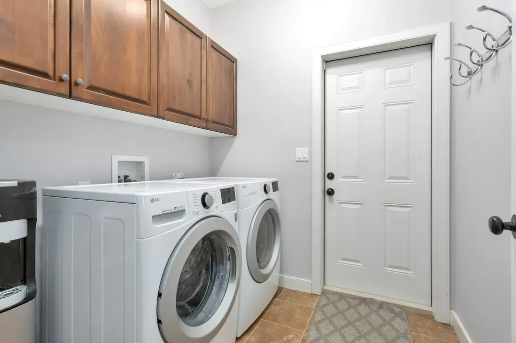 38 Overand Place Red Deer AB T4P 0E7