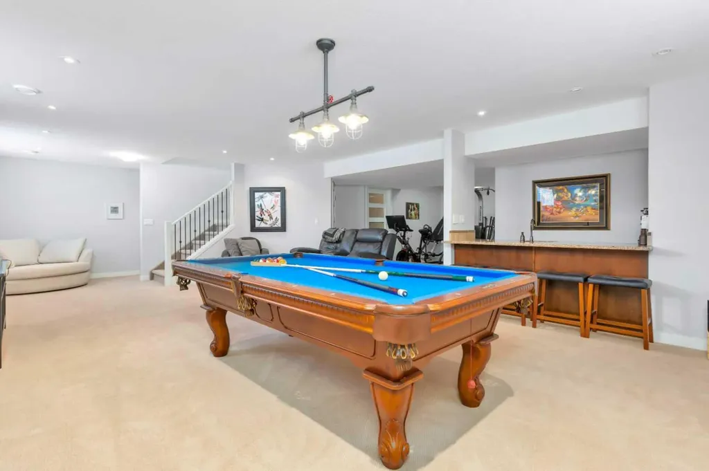 38 Overand Place Red Deer AB T4P 0E7