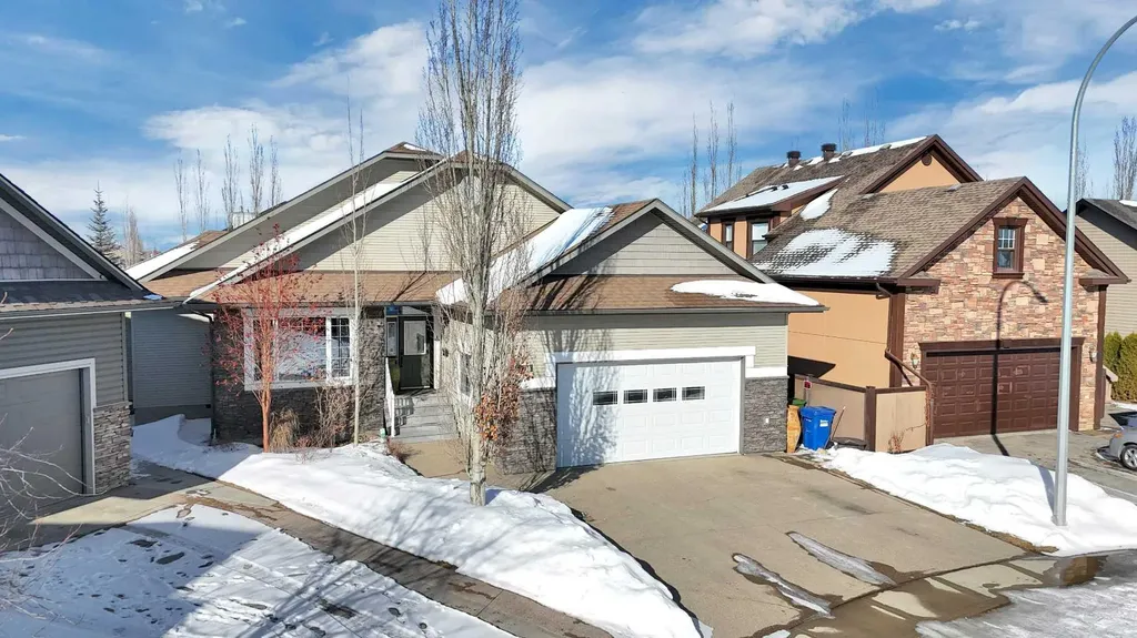 38 Overand Place Red Deer AB T4P 0E7