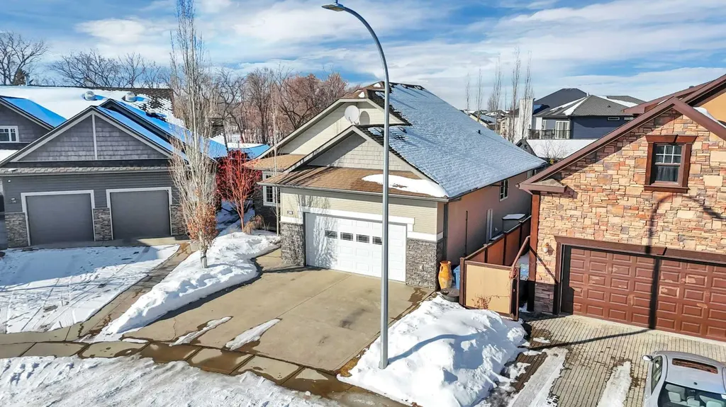 38 Overand Place Red Deer AB T4P 0E7