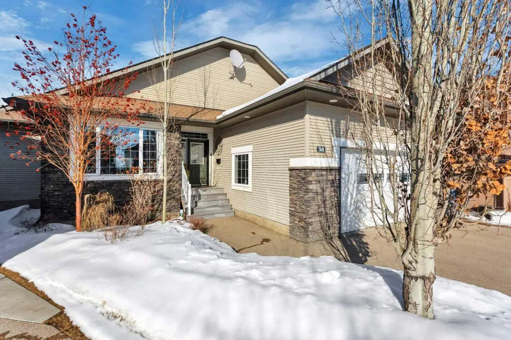 38 Overand Place Red Deer AB T4P 0E7