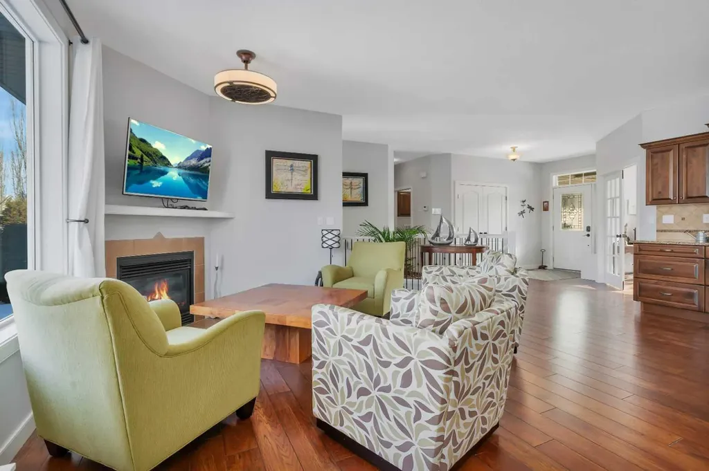 38 Overand Place Red Deer AB T4P 0E7