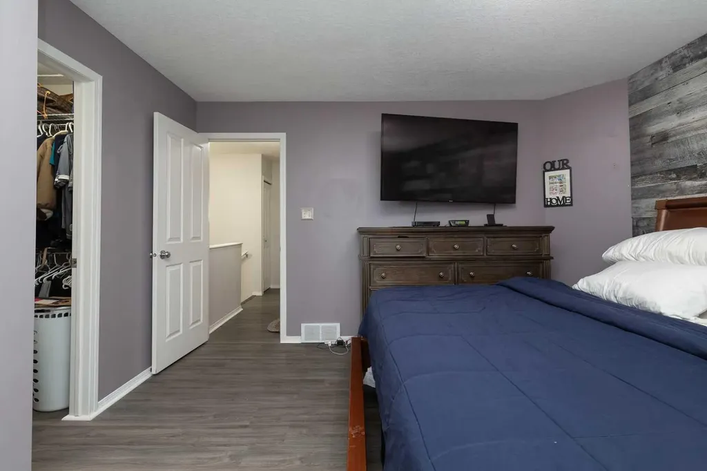 545 Highlands Boulevard W Lethbridge AB T1J 4V2
