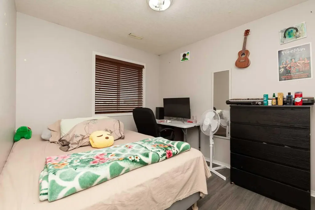 545 Highlands Boulevard W Lethbridge AB T1J 4V2