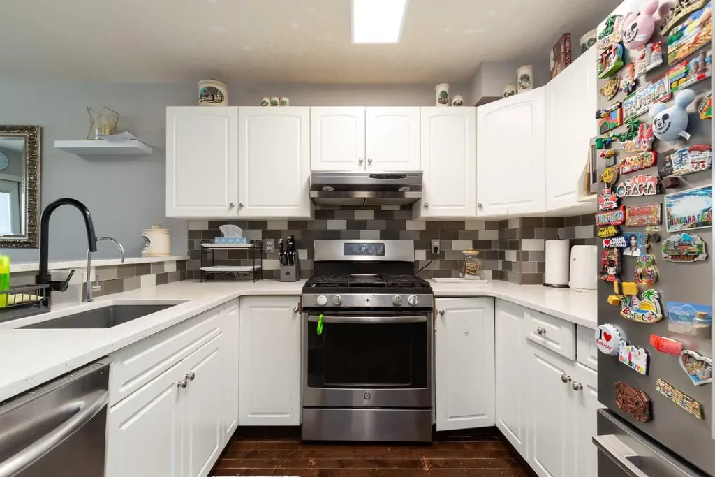 545 Highlands Boulevard W Lethbridge AB T1J 4V2