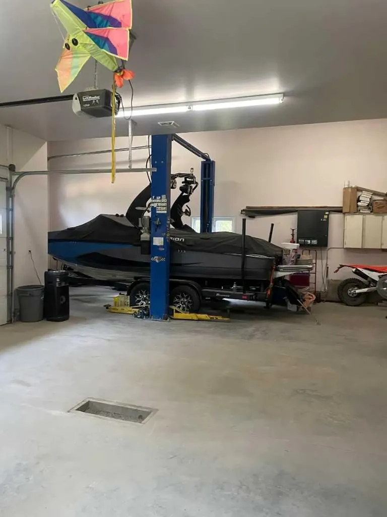 16020 542 Township Rural Yellowhead County AB T7E 3H6