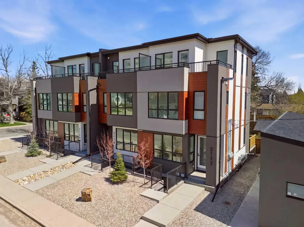 2122 7 Street NW Calgary AB T2M1K3