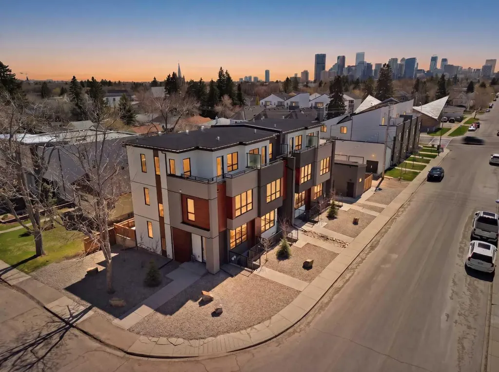 2122 7 Street NW Calgary AB T2M1K3