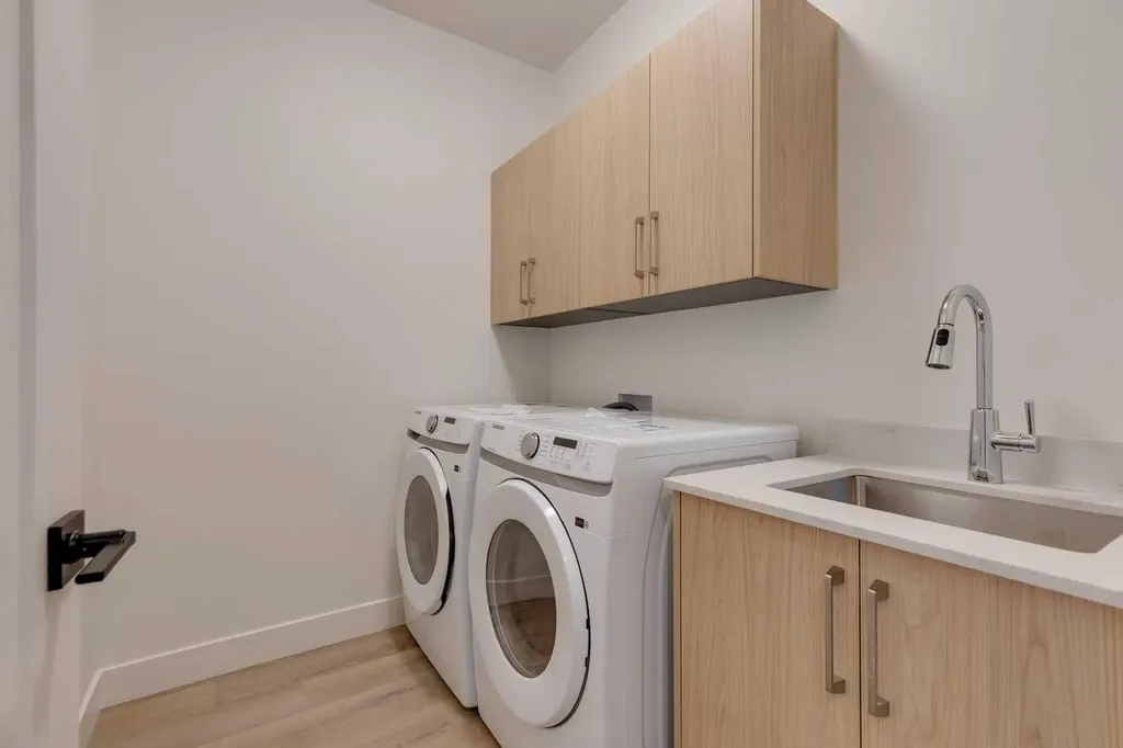 2124 7 Street NW Calgary AB T2M1K3