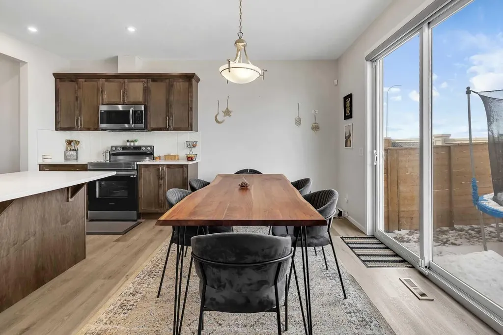 111 Cityside Court NE Calgary AB T3N2B6