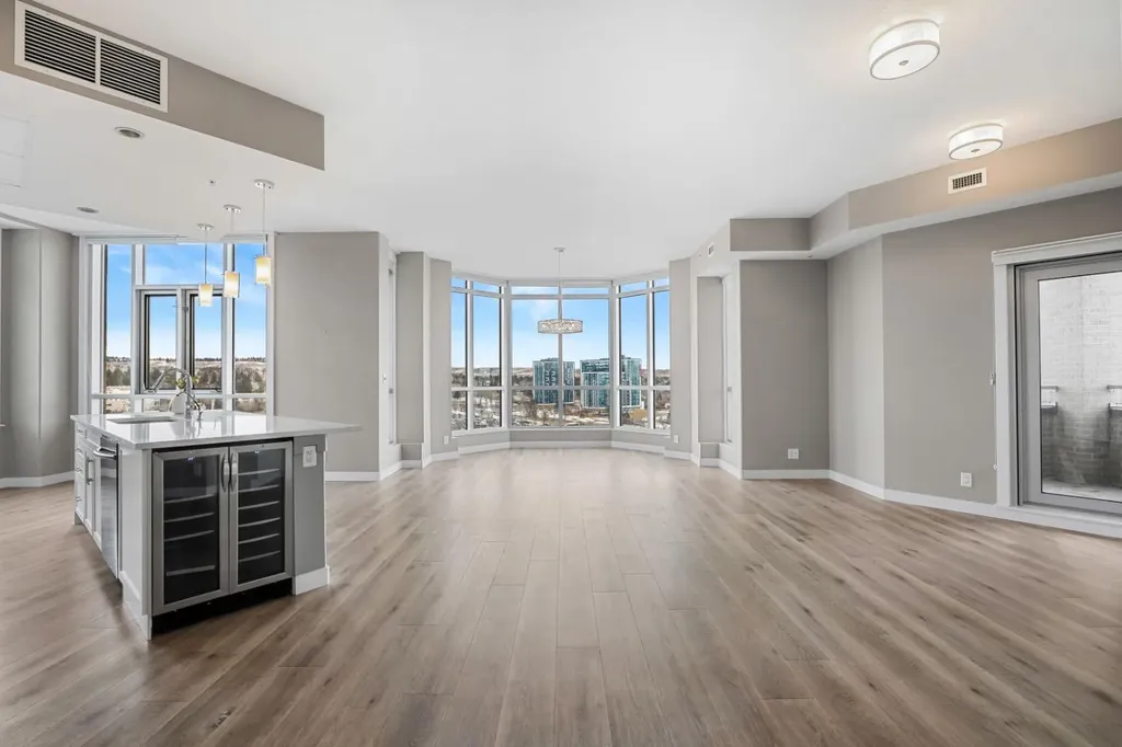 32 Varsity Estates Circle NW Calgary AB T3A 2Y1