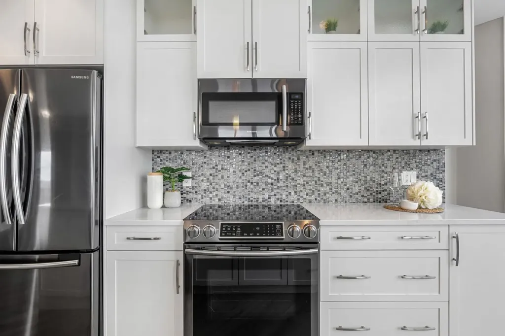32 Varsity Estates Circle NW Calgary AB T3A 2Y1