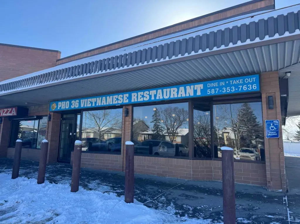 135 Whitefield Drive Calgary AB T1Y 5X1