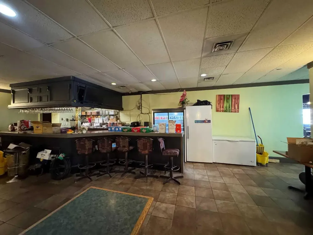 135 Whitefield Drive Calgary AB T1Y 5X1