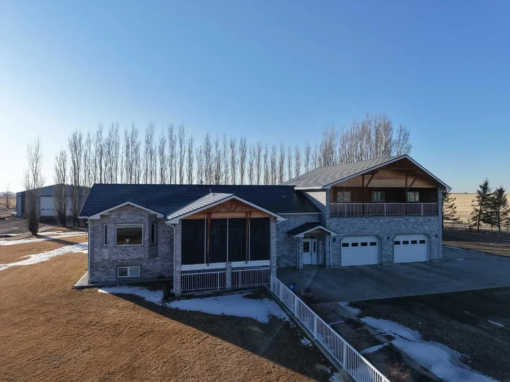 102082 Rge Road 123 Rural Forty Mile No. 8 County Of AB T0K 0J0