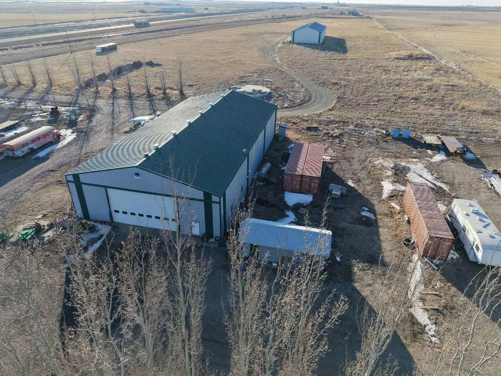 102082 Rge Road 123 Rural Forty Mile No. 8 County Of AB T0K 0J0