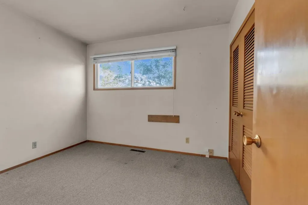 4511 Richmond Road SW Calgary AB T3E4P9