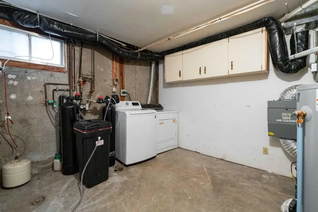 4511 Richmond Road SW Calgary AB T3E4P9
